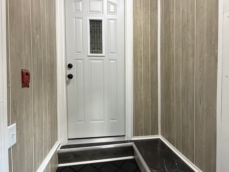 536 N Durkee St #3 — Photo 12