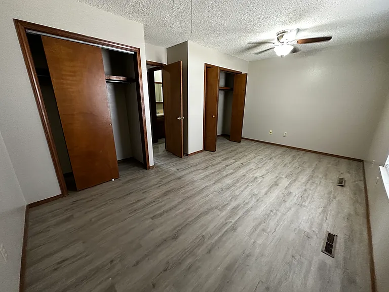 Clifton Height Apartments — Photo 43