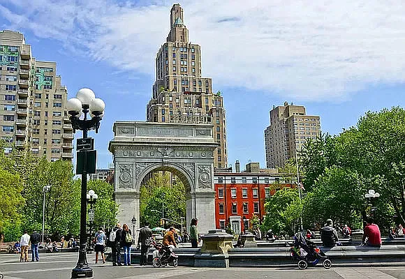 Rented by REAL New York | media 20