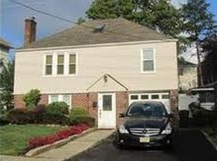 351 Adolphus Ave, Cliffside Park, NJ 07010