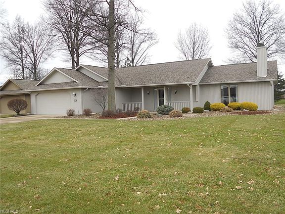 2nd image of 8839 Gatewood Dr