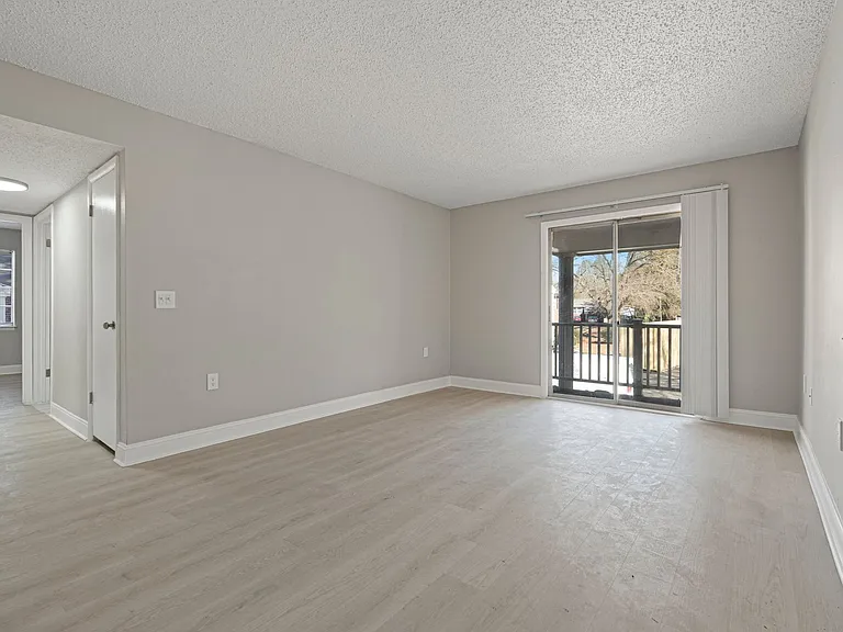 Arbor Landing Apartments — Photo 8