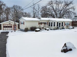 357 Pleasant Dr, Aliquippa, PA 15001