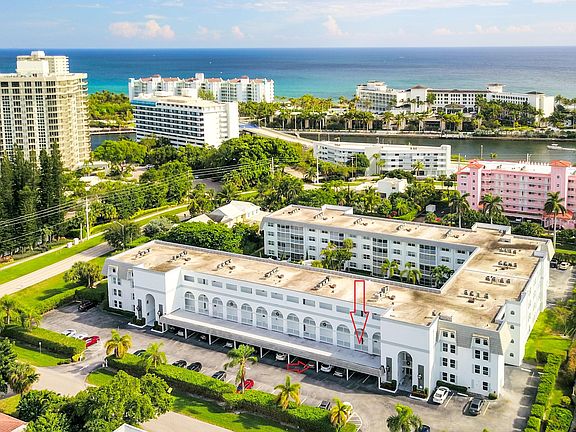 Home For Sale In Atrium