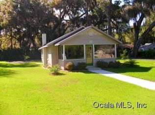 12390 SE 130th Ct, Ocklawaha, FL 32179