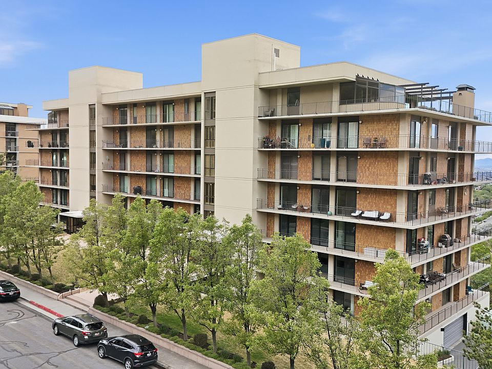 1st image of 910 S Donner Way APT 602