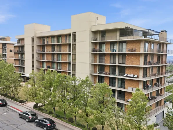 910 S Donner Way APT 602, Salt Lake City, UT 84108