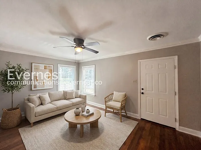 3376 Spottswood Ave — Photo 2