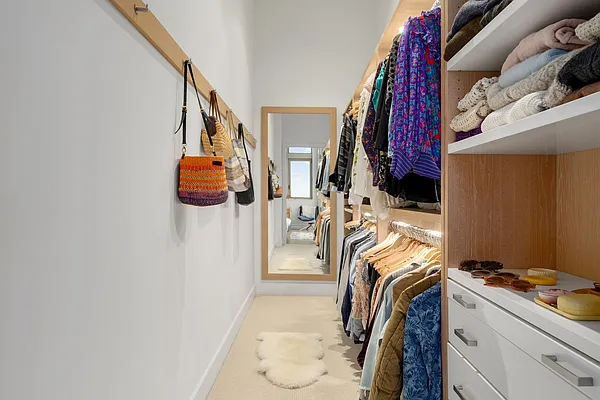 Sold by Compass | media 27