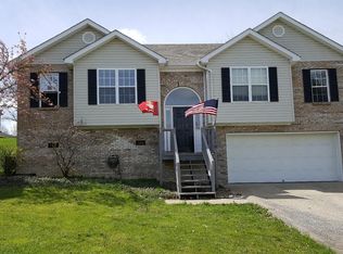 1019 Elizabeth Dr, Richmond, KY 40475