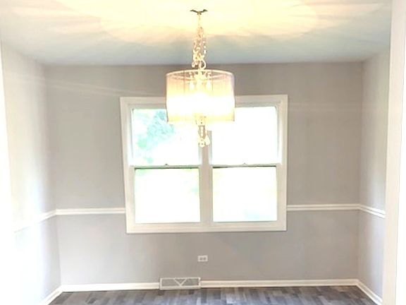 5th image of 516 Fairlane Dr