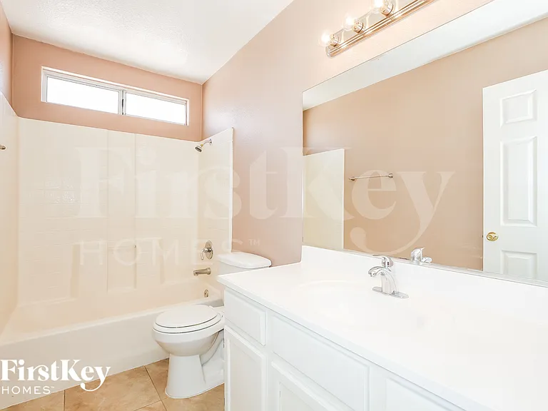 9135 Green Frost Dr — Photo 17