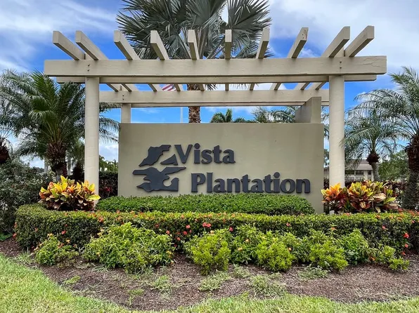 10 Plantation Dr APT 102, Vero Beach, FL 32966