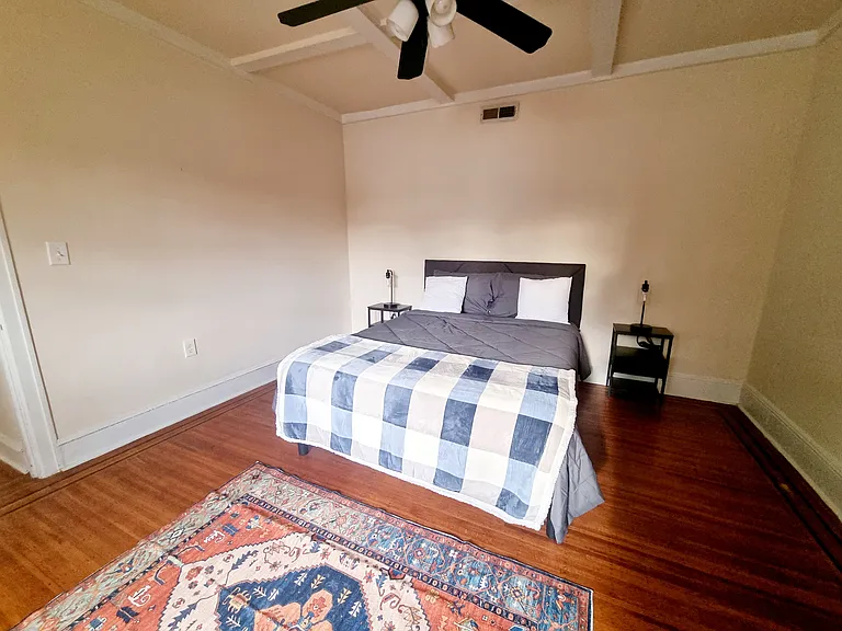 7845 Montgomery Ave #7 — Photo 27