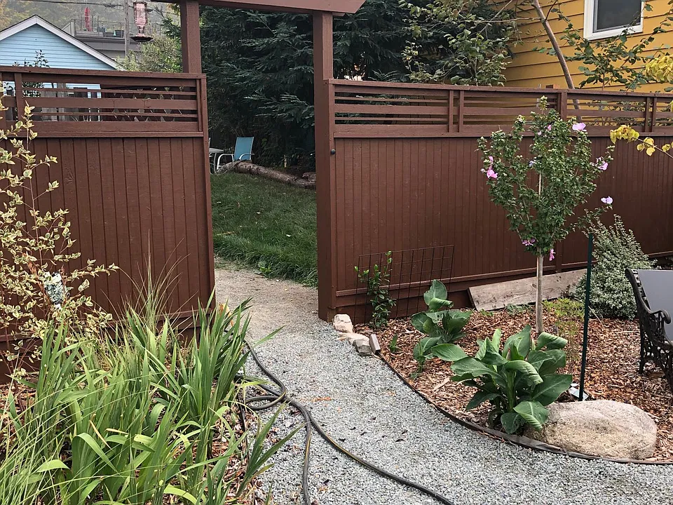 side garden gate