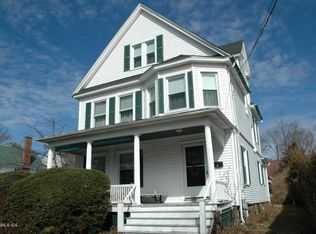 71 Havemeyer Pl, Greenwich, CT 06830