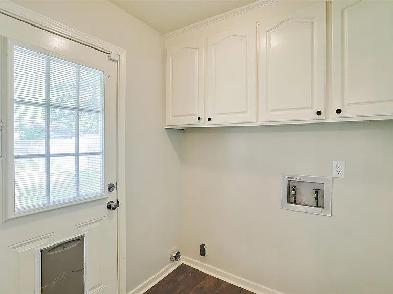 2525 Gina Dr — Photo 14