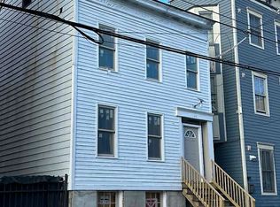 54 N Swan St, Albany, NY 12210