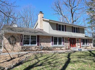 W331S4025 Connemara DRIVE, Dousman, WI 53118