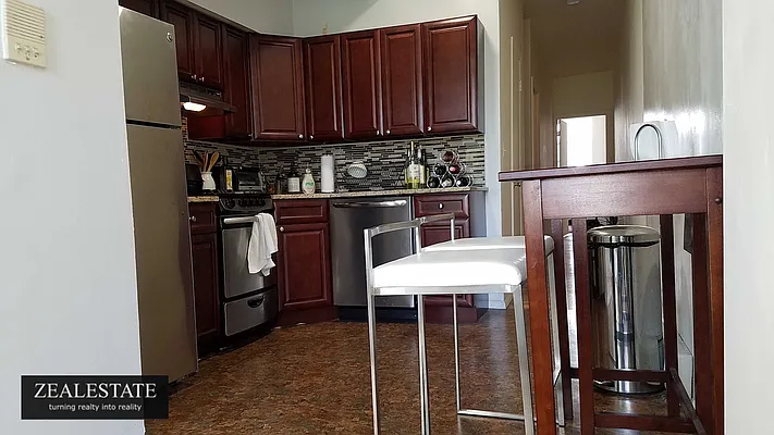 Rented by ZealEstate Group Inc | media 23