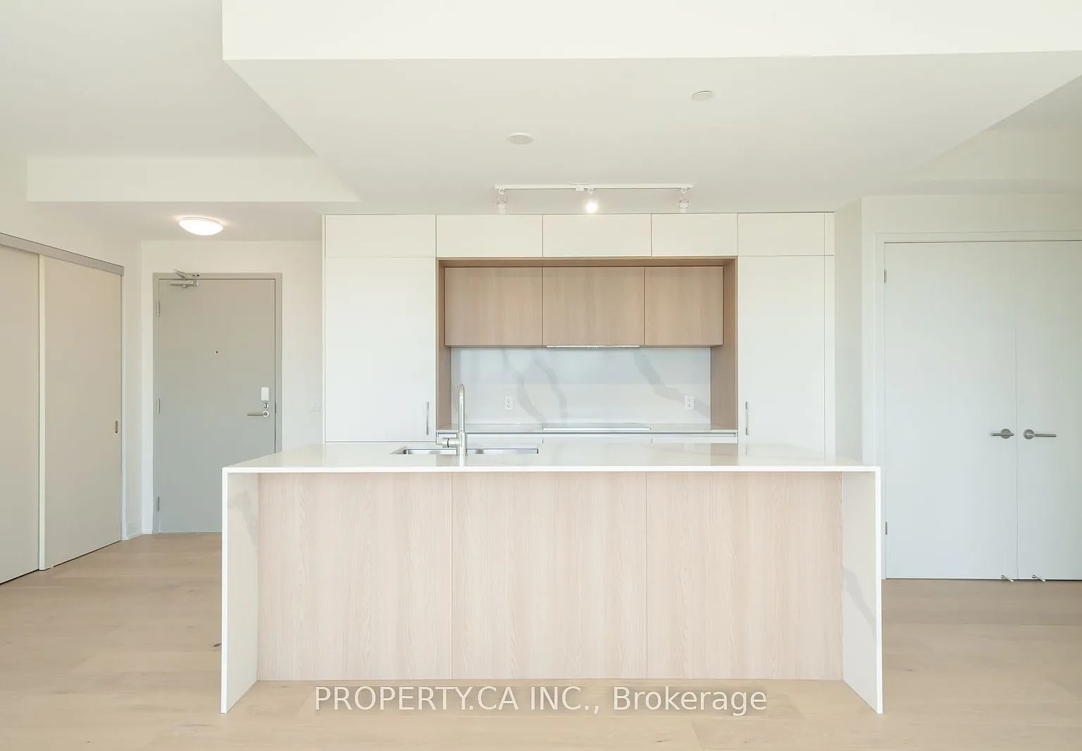 2 bed, $6,000 — Photo 4