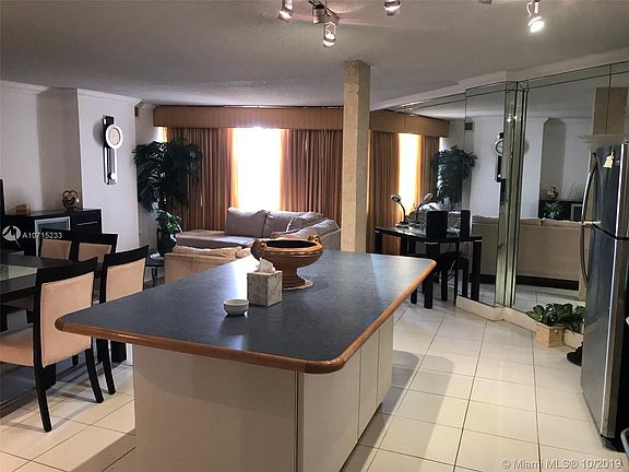 3rd image of 7135 Collins Ave APT 721