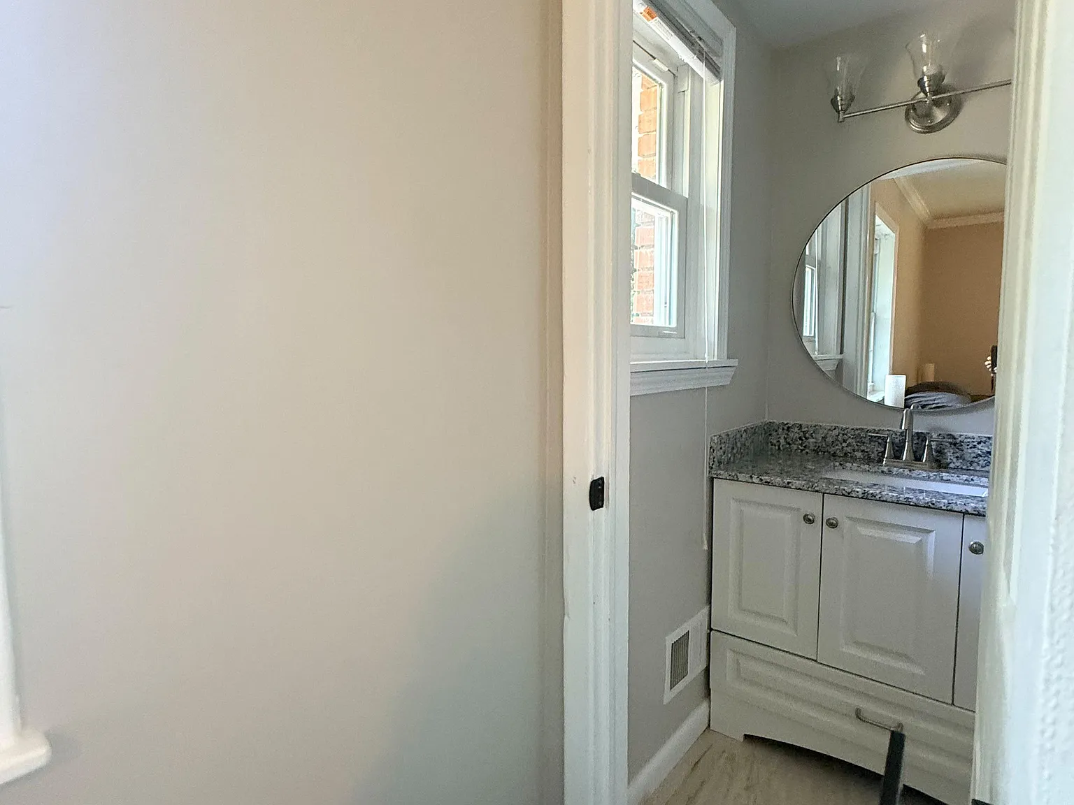 4 bed, 5.0 bath, 1710 sqft, $1,018 — Photo 4