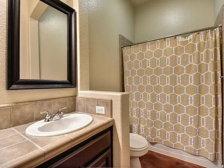 2101 Demetrius Way — Photo 17