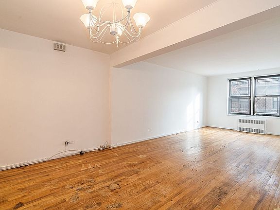 5th image of 8305 98th St APT 3G