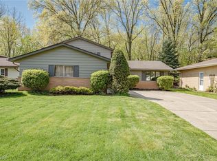 4554 Whitehall Dr, South Euclid, OH