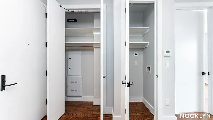 Rented by Nooklyn NYC LLC | media 6