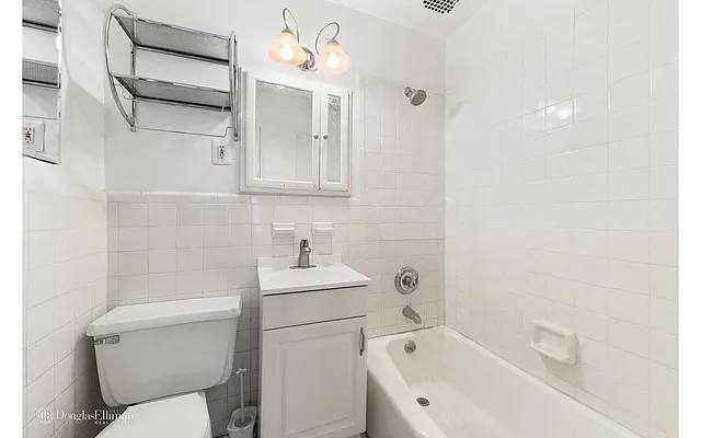 Rented by Douglas Elliman | media 23