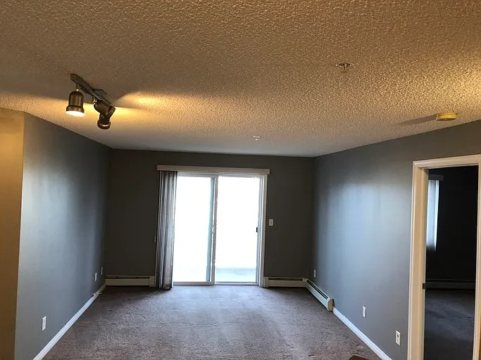 245 Edwards Dr SW #1A — Photo 4