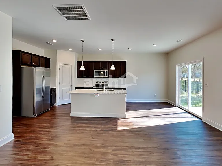 5223 Virtue Ave — Photo 4