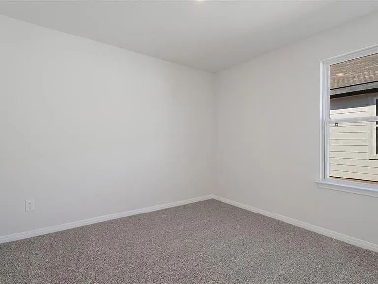 14021 Feinstein St — Photo 19