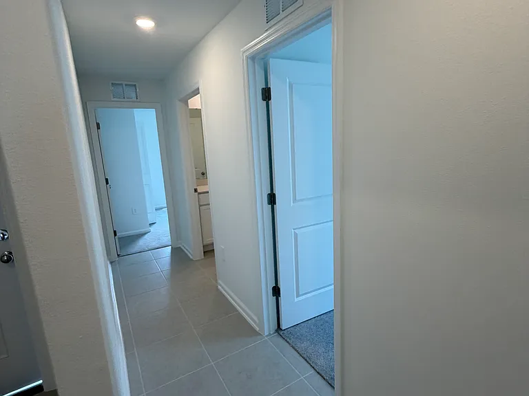 357 Artemis St — Photo 14
