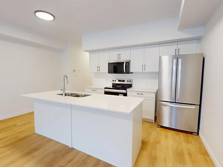 454 Pond Mills Rd #11 — Photo 4