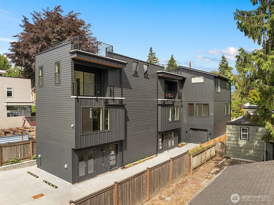 1st image of 10331 Ashworth Avenue N