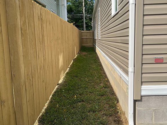 4th image of 716 E Burnett Ave