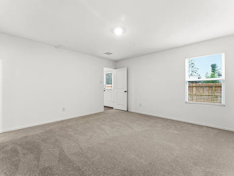 18716 Loom Dr — Photo 14
