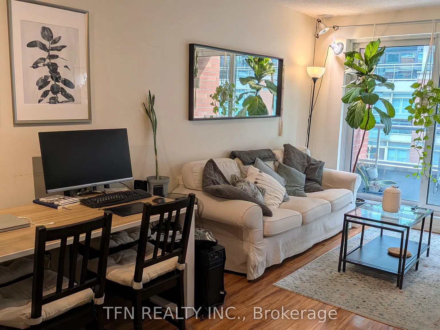 2 bed, $2,590 — Photo 2