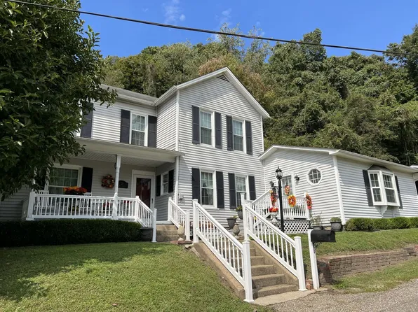 25 Cave St, Pomeroy, OH 45769