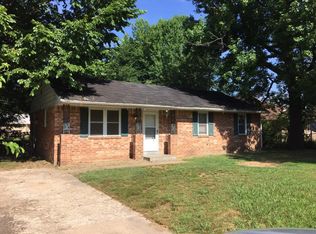 2209 Fairfield Dr, Jonesboro, AR 72401