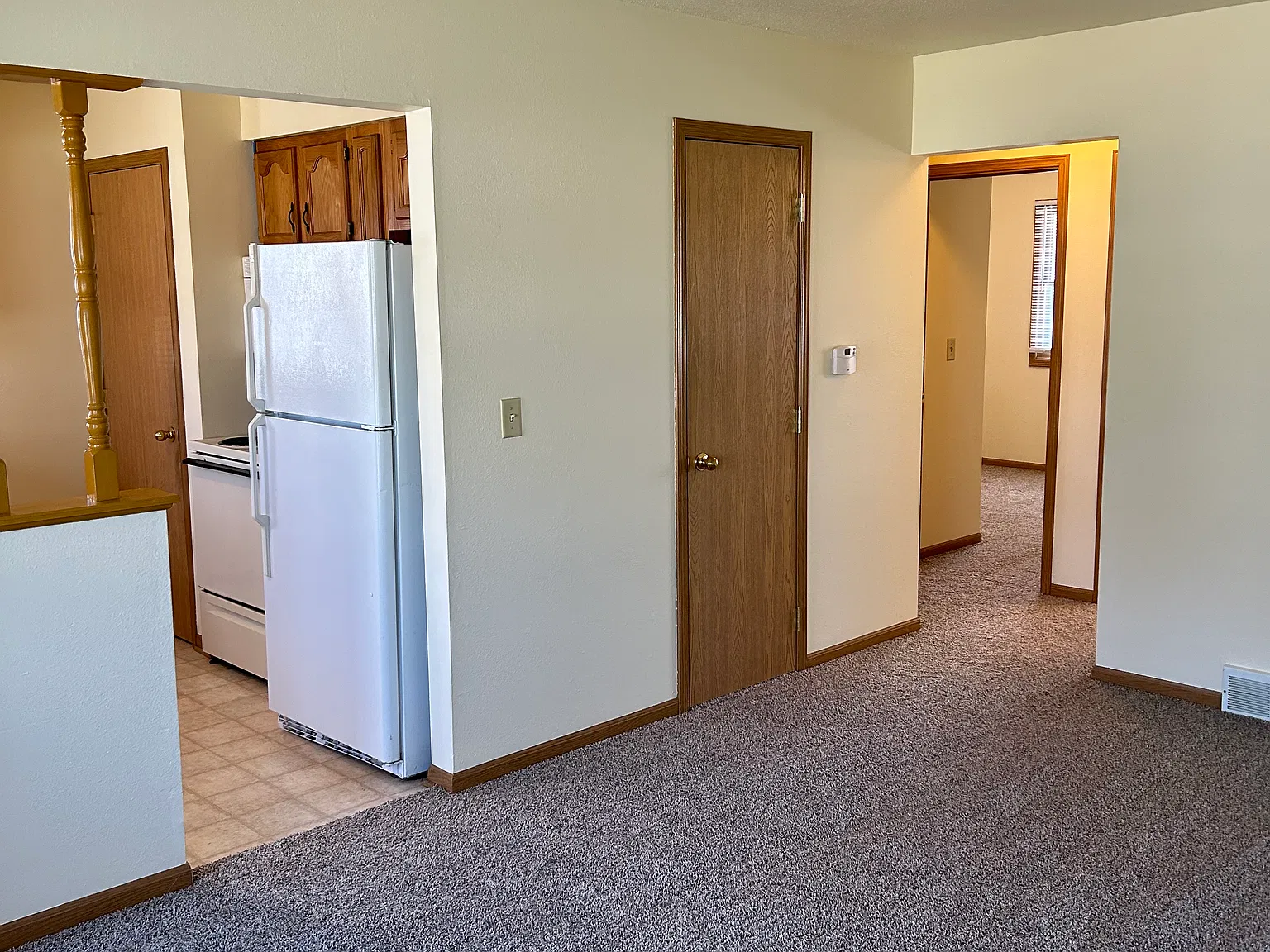 2 bed, 704 sqft, $1,050 — Photo 4