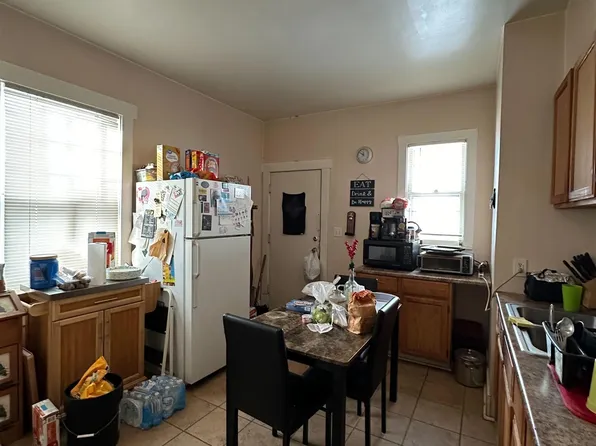 2416 Laurel Ave, Omaha, NE 68111