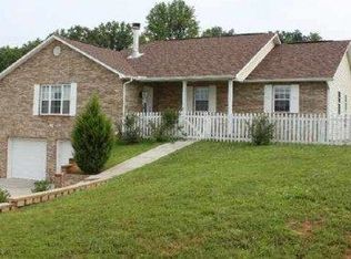 1090 Rocktown Rd, Talbott, TN 37877