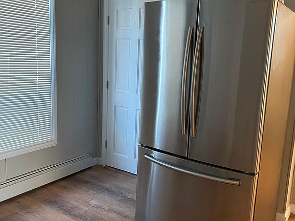 2nd image of 9 Hudson Ave Floor 1