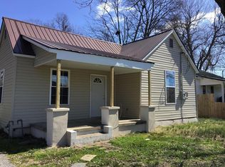 402 S 22nd St, Paducah, KY 42003