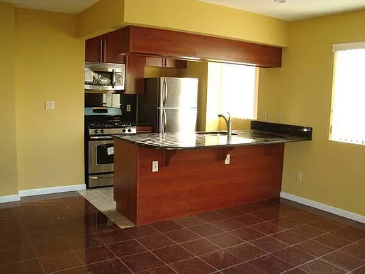 Rented by Voro, LLC | media 5