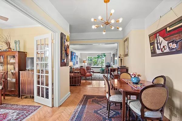 1st image of 160 Cabrini Blvd APT 29